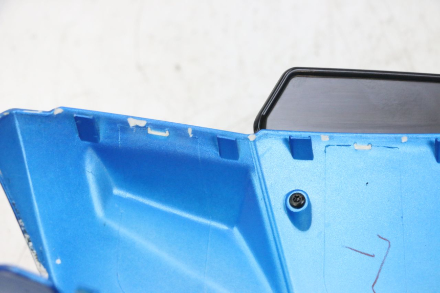 photo de VORDERE LENKERABDECKUNG PEUGEOT KISBEE 4T 50 (2010 - 2017) - Detailansicht des Bauteils