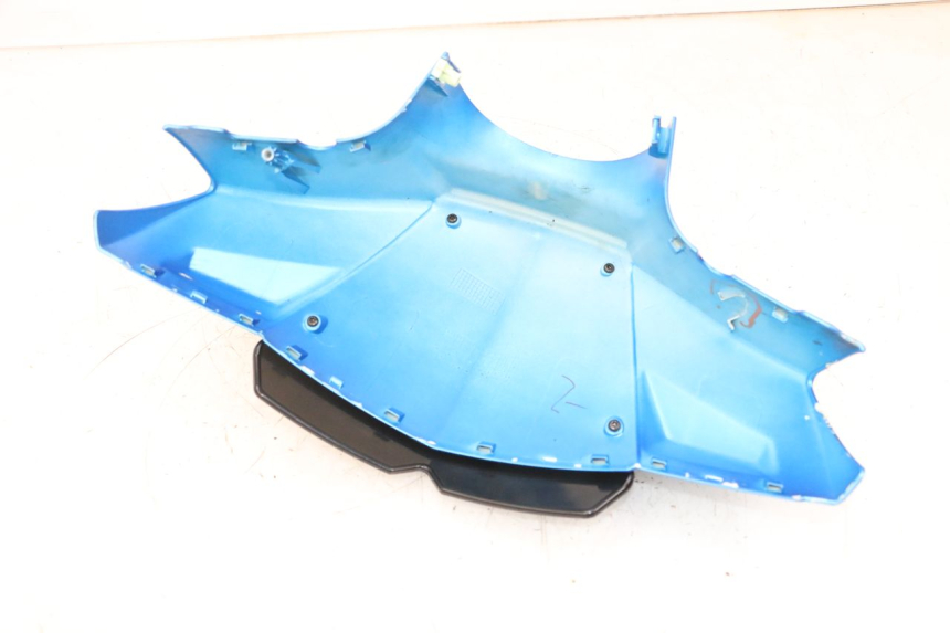 photo de VORDERE LENKERABDECKUNG PEUGEOT KISBEE 4T 50 (2010 - 2017) - Hochauflösende Nahaufnahme