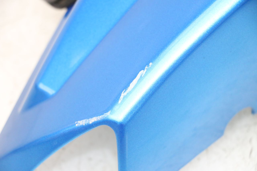 photo de VORDERE LENKERABDECKUNG PEUGEOT KISBEE 4T 50 (2010 - 2017) - Details der Befestigungspunkte