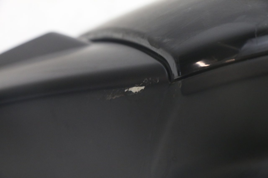 photo de VORDERER LENKERABDECKUNG PEUGEOT KISBEE 4T 50 (2018 - 2022) - Zoom auf Gebrauchszustand