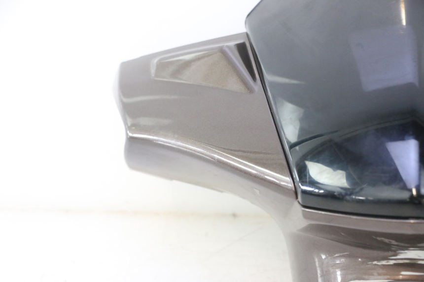 photo de VORDERE LENKERABDECKUNG PEUGEOT KISBEE 4T 50 (2010 - 2017) - Fokus auf die Struktur