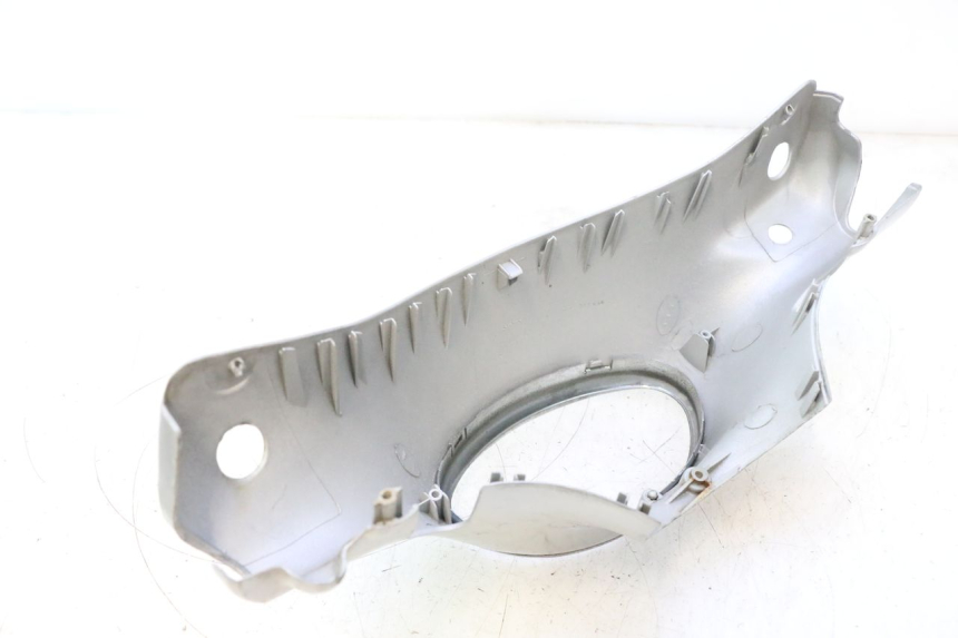 photo de LENKERVERKLEIDUNG VORNE PIAGGIO LIBERTY 50 (1998 - 2003) - Details der Befestigungspunkte