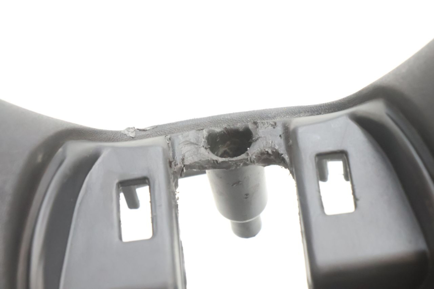 photo de LENKERVERKLEIDUNG VORNE PIAGGIO MP3 500 (2016 - 2018) - Zoom auf Gebrauchszustand