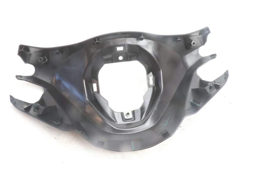 photo de LENKERVERKLEIDUNG VORNE YAMAHA N-MAX NMAX 125 (2021 - 2024) - Zoom auf Gebrauchszustand