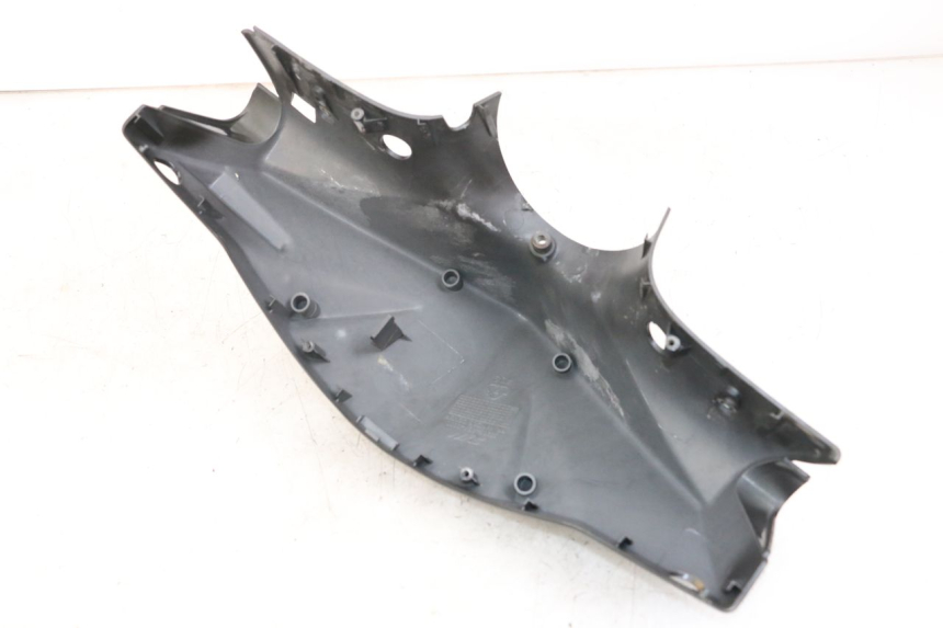 photo de LENKERVERKLEIDUNG VORNE SYM ORBIT 50 (2008 - 2010) - Detailansicht des Bauteils