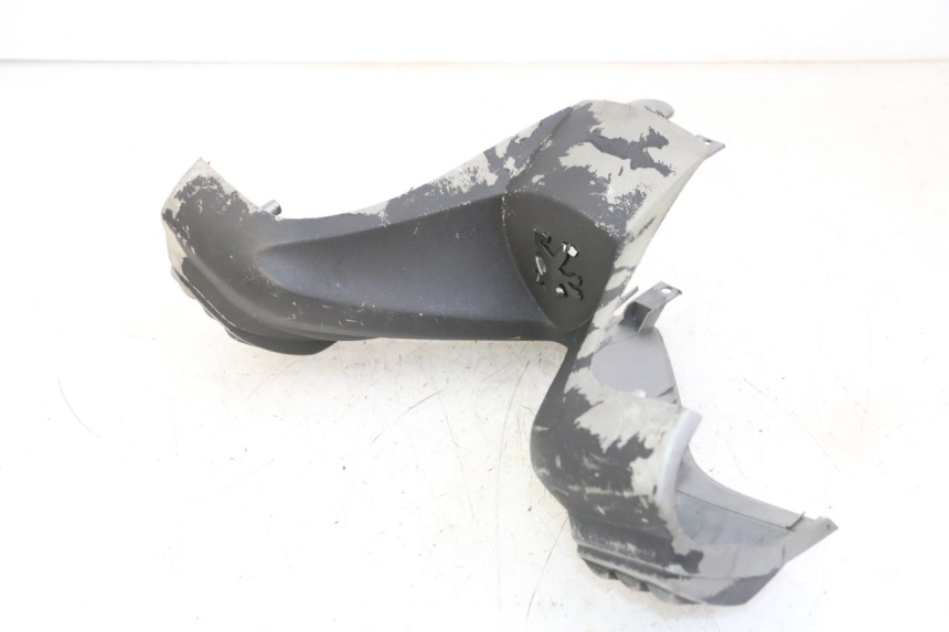 photo de VORDERE LENKERABDECKUNG PEUGEOT ELYSTAR 50 (2002 - 2014) - Details der Befestigungspunkte