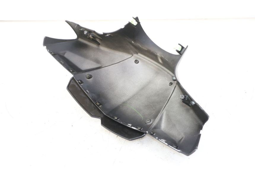 photo de VORDERER LENKERABDECKUNG PEUGEOT KISBEE 4T 50 (2018 - 2022) - Detailansicht des Bauteils