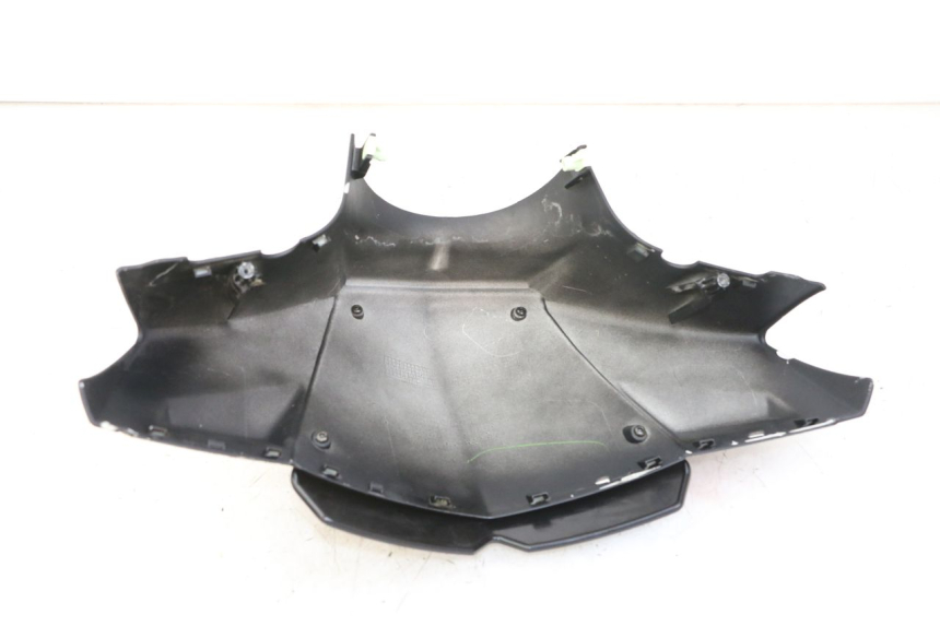 photo de VORDERER LENKERABDECKUNG PEUGEOT KISBEE 4T 50 (2018 - 2022) - Zoom auf Gebrauchszustand