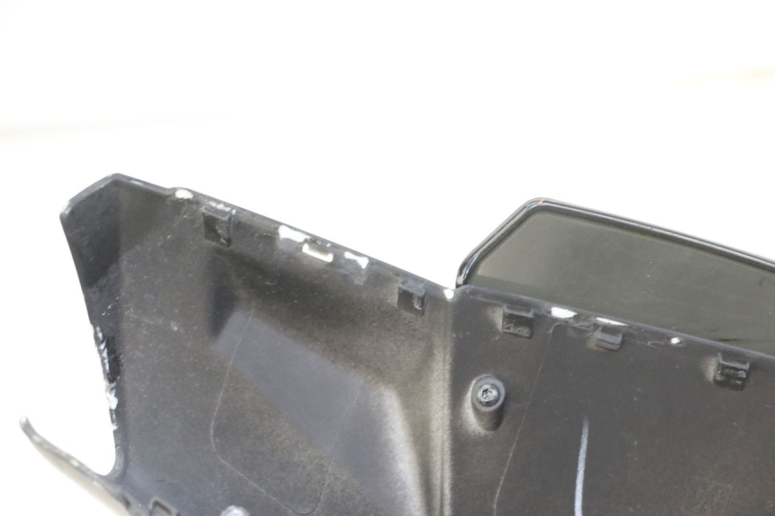 photo de VORDERER LENKERABDECKUNG PEUGEOT KISBEE 4T 50 (2018 - 2022) - Detailansicht des Bauteils