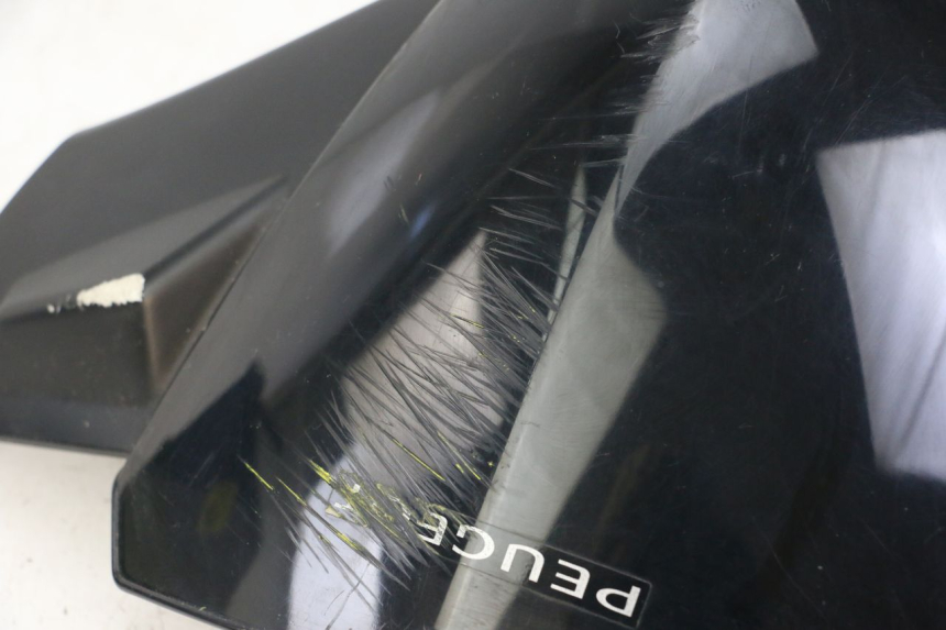 photo de VORDERER LENKERABDECKUNG PEUGEOT KISBEE 4T 50 (2018 - 2022) - Geprüftes Gebrauchtteil