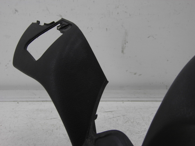 photo de LENKERVERKLEIDUNG VORNE PIAGGIO MP3 RL 125 (2008 - 2009) - Gesamtansicht des Produkts