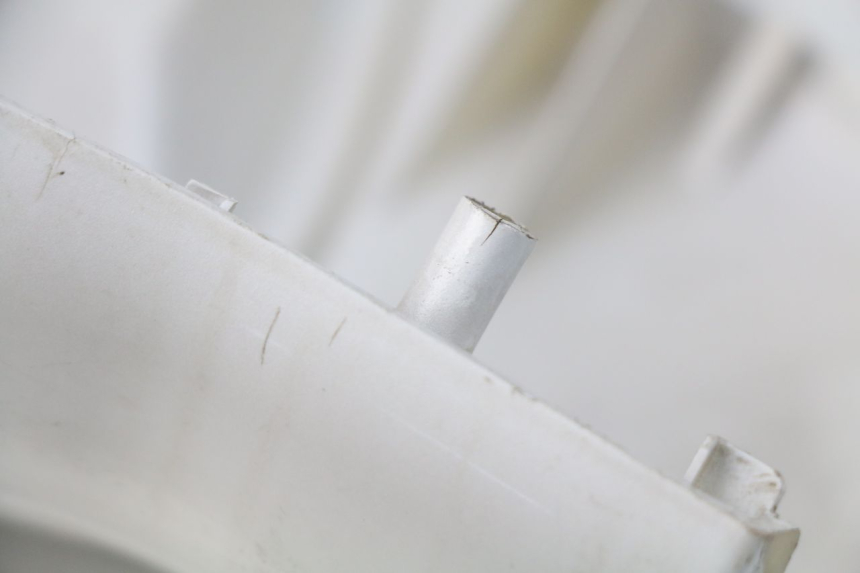 photo de LENKERVERKLEIDUNG VORNE KEEWAY PIXEL 50 (2008 - 2011) - Geprüftes Gebrauchtteil