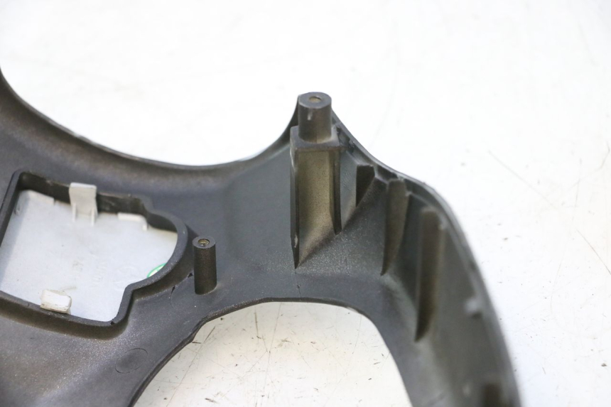 photo de VORDERER LENKERABDECKUNG KEEWAY RY6 2T 50 (2011 - 2019) - Detailansicht des Bauteils