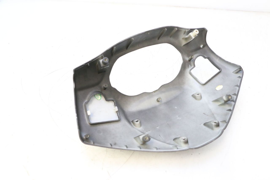 photo de VORDERER LENKERABDECKUNG KEEWAY RY6 2T 50 (2011 - 2019) - Technische Nahaufnahme
