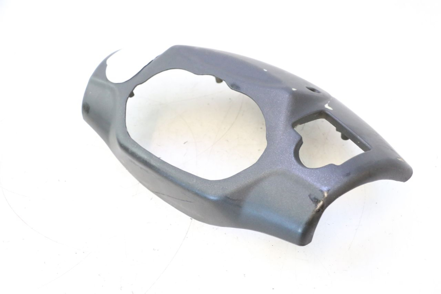 photo de VORDERER LENKERABDECKUNG KEEWAY RY6 2T 50 (2011 - 2019) - Details der Befestigungspunkte