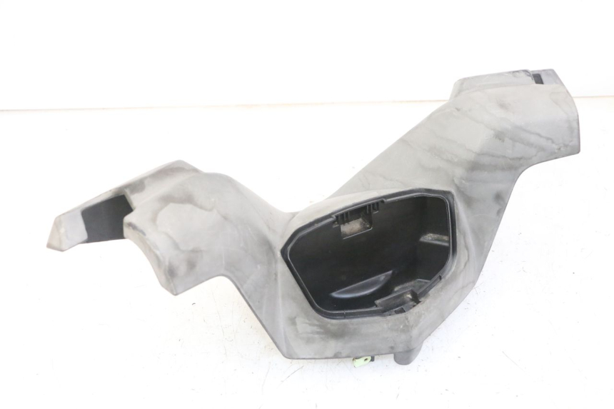 photo de LENKERVERKLEIDUNG VORNE PEUGEOT SATELIS COMPRESSOR K15 125 (2006 - 2009) - Zoom auf Gebrauchszustand