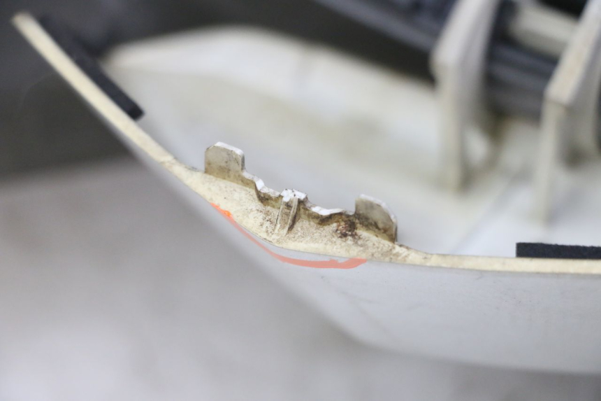 photo de LENKERVERKLEIDUNG VORNE PEUGEOT SATELIS 125 (2013 - 2018) - Gesamtansicht des Produkts