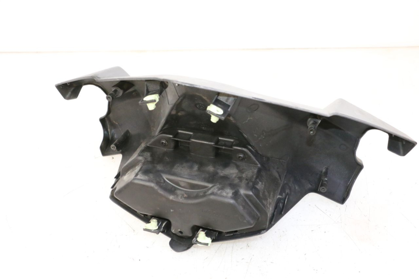 photo de LENKERVERKLEIDUNG VORNE PEUGEOT SATELIS 125 (2010 - 2012) - Weitere Ansicht des Artikels