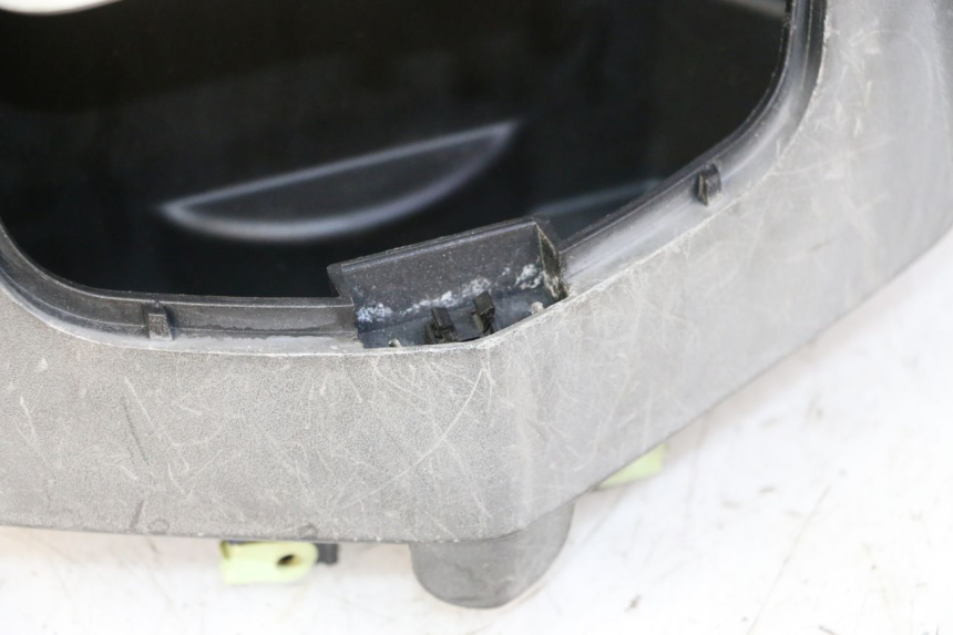 photo de LENKERVERKLEIDUNG VORNE PEUGEOT SATELIS 125 (2010 - 2012) - Gesamtansicht des Produkts