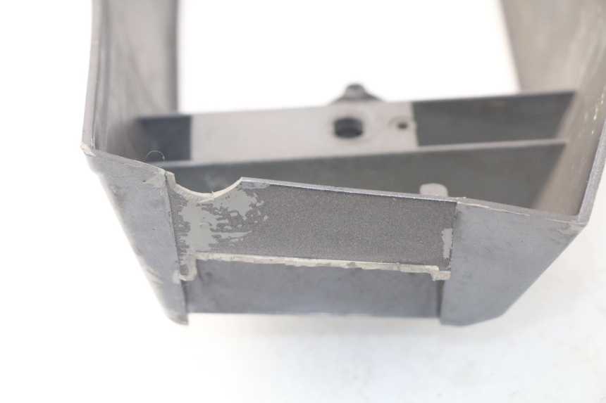 photo de LENKERVERKLEIDUNG VORNE PEUGEOT SC 50 (1988 - 1992) - Detailansicht des Bauteils