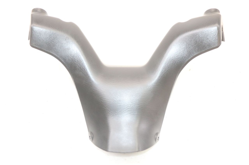 photo de LENKERVERKLEIDUNG VORNE SUZUKI BURGMAN 125 (2018 - 2021) - Detailansicht des Bauteils