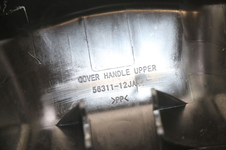 photo de LENKERVERKLEIDUNG VORNE SUZUKI BURGMAN 125 (2015 - 2017) - Oberflächenzustand und Material