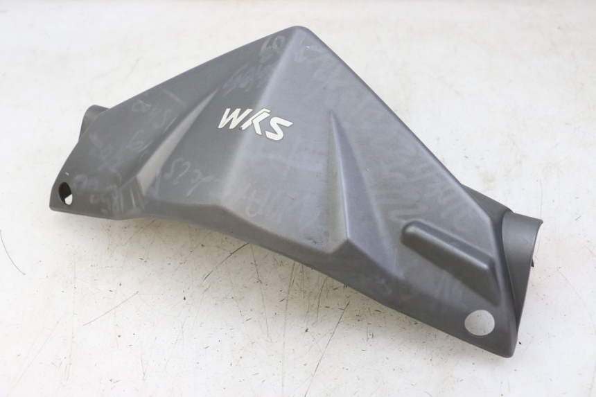 photo de LENKERVERKLEIDUNG VORNE SYM ORBIT 2 4T 50 (2008 - 2017) - Gesamtansicht des Produkts