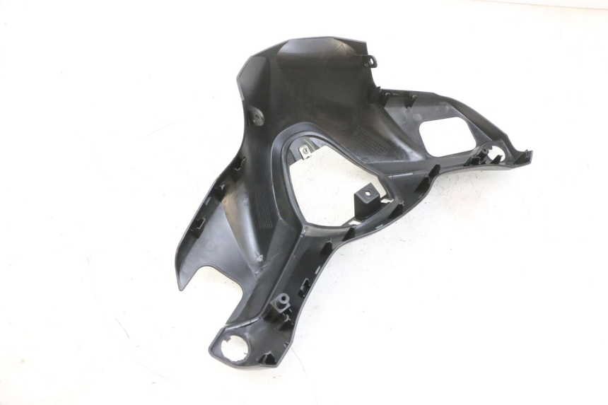 photo de LENKERVERKLEIDUNG VORNE YAMAHA TRICITY 300 (2020 - 2024) - Zoom auf Gebrauchszustand