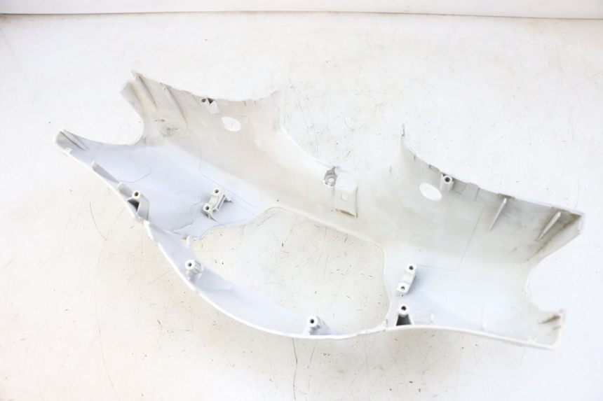 photo de LENKERVERKLEIDUNG VORNE PEUGEOT TWEET PRO EFI 4T 50 (2021 - 2022) - Zoom auf Gebrauchszustand