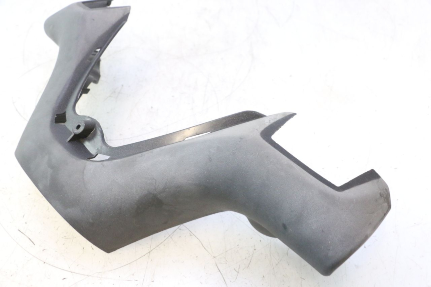 photo de LENKERVERKLEIDUNG VORNE PIAGGIO X8 STREET 125 (2006 - 2007) - Oberflächenzustand und Material
