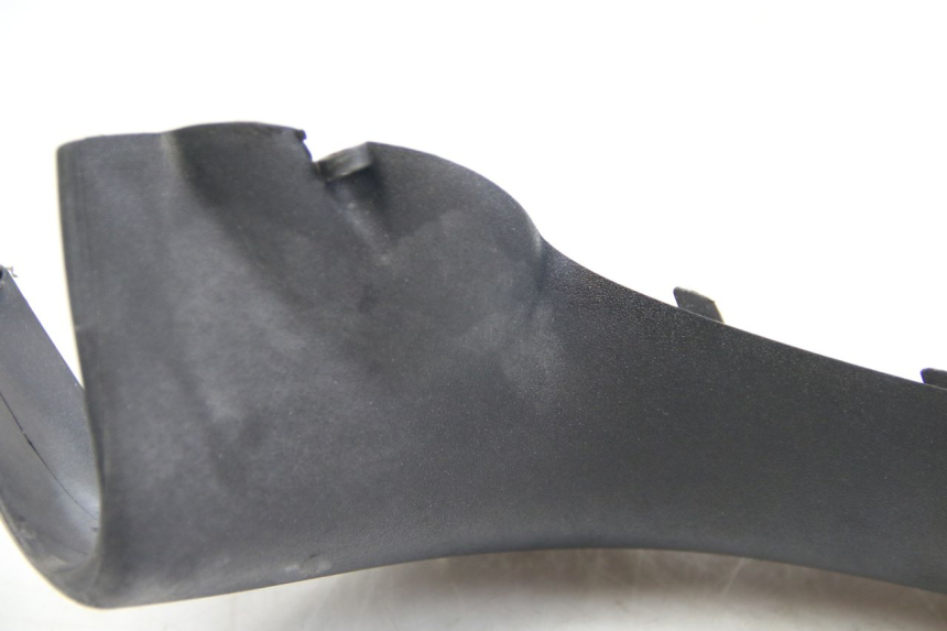 photo de VORDERER LENKERABDECKUNG PIAGGIO X8 125 (2004 - 2007) - Technische Nahaufnahme