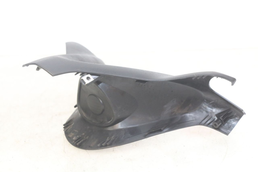 photo de VORDERER LENKERABDECKUNG YAMAHA YP MAJESTY 400 (2004 - 2008) - Zoom auf Gebrauchszustand