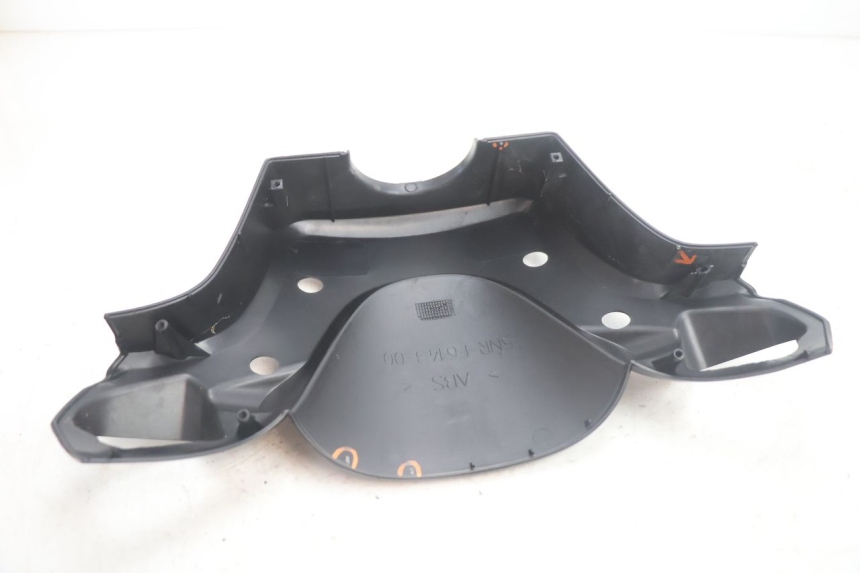 photo de VORDERER LENKERABDECKUNG YAMAHA YP MAJESTY 125 (2002 - 2006) - Kennzeichnungen und Originalreferenzen