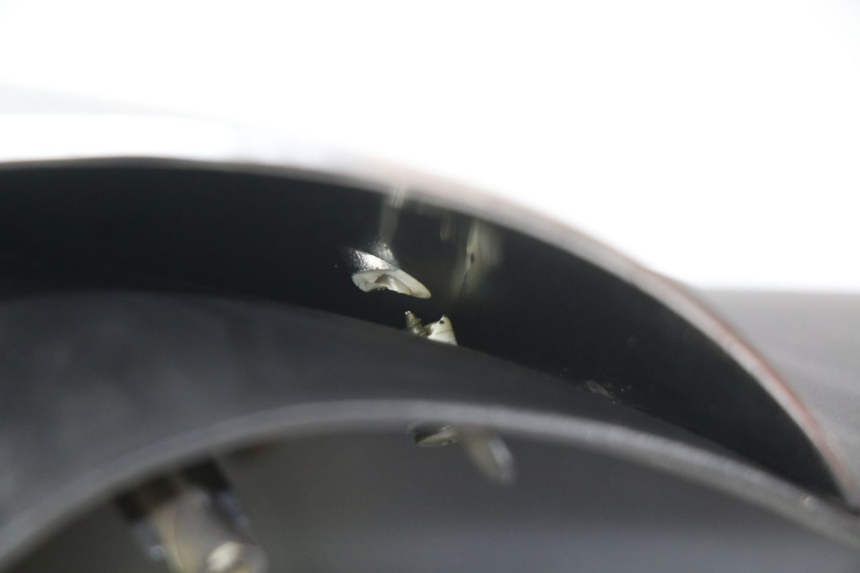 photo de VORDERE LENKERABDECKUNG YIYING YY50QT-10 50 (2007 - 2022) - Details der Befestigungspunkte