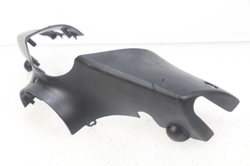 photo de LENKERVERKLEIDUNG VORNE PIAGGIO ZIP 4T 50 (2006 - 2017) - Details der Befestigungspunkte