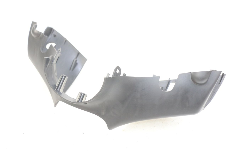 photo de VORDERER LENKERABDECKUNG PIAGGIO ZIP 4T 50 (2018 - 2020) - Technische Nahaufnahme