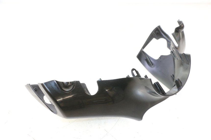 photo de LENKERVERKLEIDUNG VORNE PIAGGIO ZIP 4T 50 (2006 - 2017) - Technische Nahaufnahme