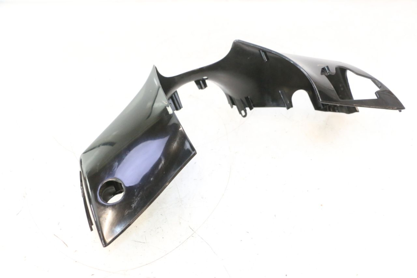 photo de LENKERVERKLEIDUNG VORNE PIAGGIO ZIP 4T 50 (2006 - 2017) - Kennzeichnungen und Originalreferenzen