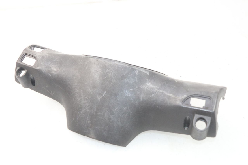 photo de LENKER VERKLEIDUNG ZÜNDSCHLOSS PIAGGIO LIBERTY 4T 50 (2009 - 2015) - Details der Befestigungspunkte