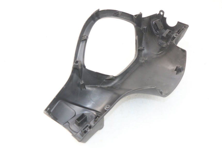 photo de LENKER VERKLEIDUNG ZÜNDSCHLOSS PIAGGIO LIBERTY IGET 4T 50 (2015 - 2020) - Detailansicht des Bauteils