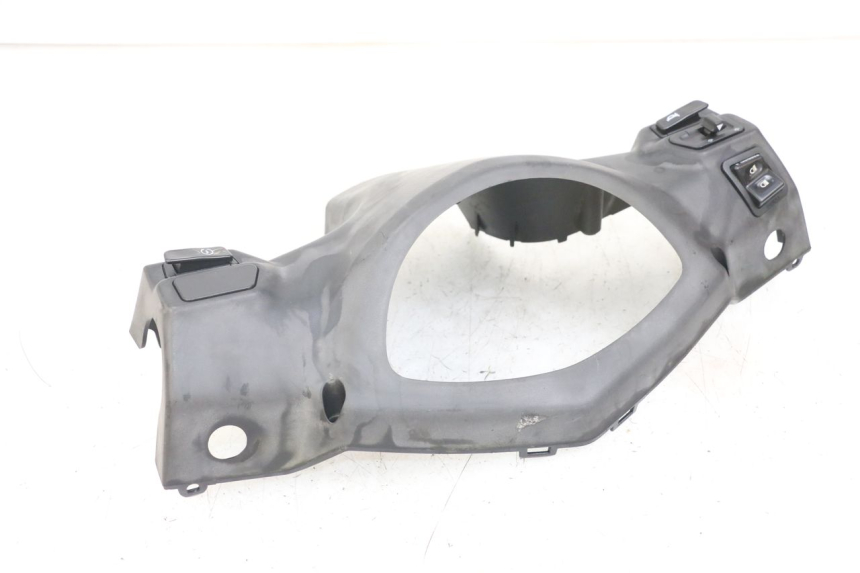 photo de LENKERABDECKUNG SCHALTER SYM ORBIT III 3 4T 50 (2018 - 2021) - Detailansicht des Bauteils