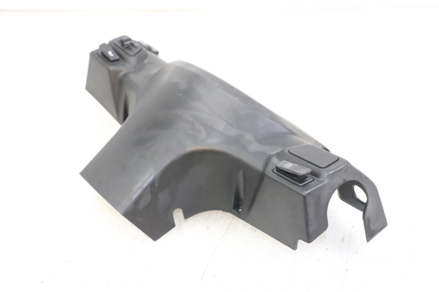 photo de LENKERABDECKUNG SCHALTER SYM ORBIT III 3 4T 50 (2018 - 2021) - Zoom auf Gebrauchszustand