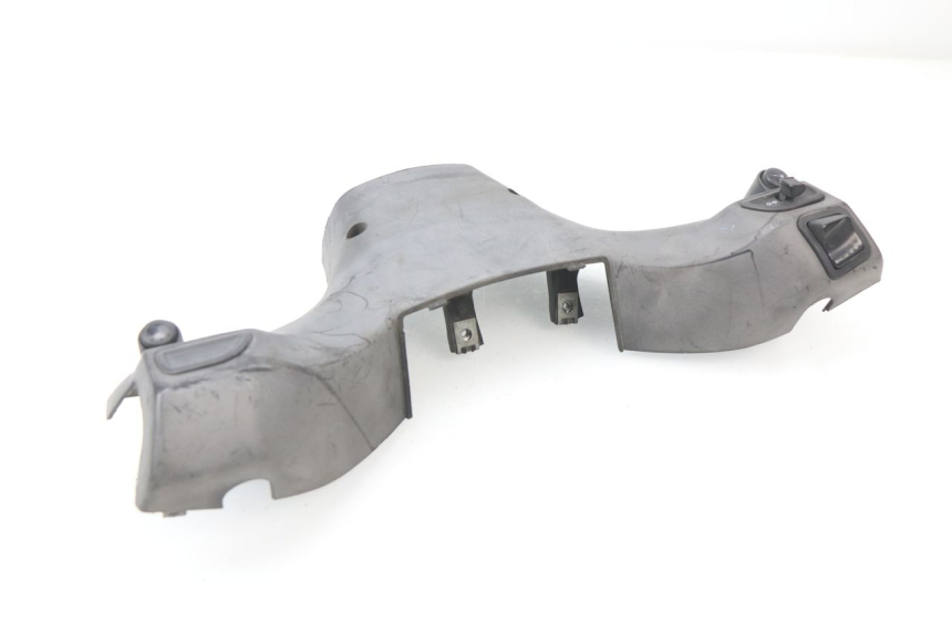 photo de LENKER VERKLEIDUNG ZÜNDSCHLOSS GILERA STALKER 50 (1997 - 2005) - Details der Befestigungspunkte