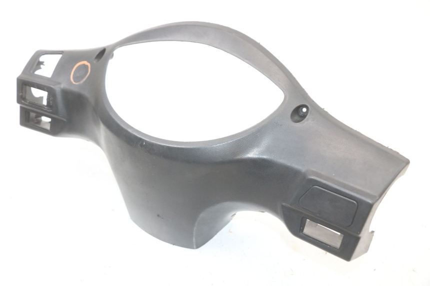 photo de LENKER VERKLEIDUNG ZÜNDSCHLOSS PEUGEOT TWEET 125 (2018 - 2021) - Zoom auf Gebrauchszustand