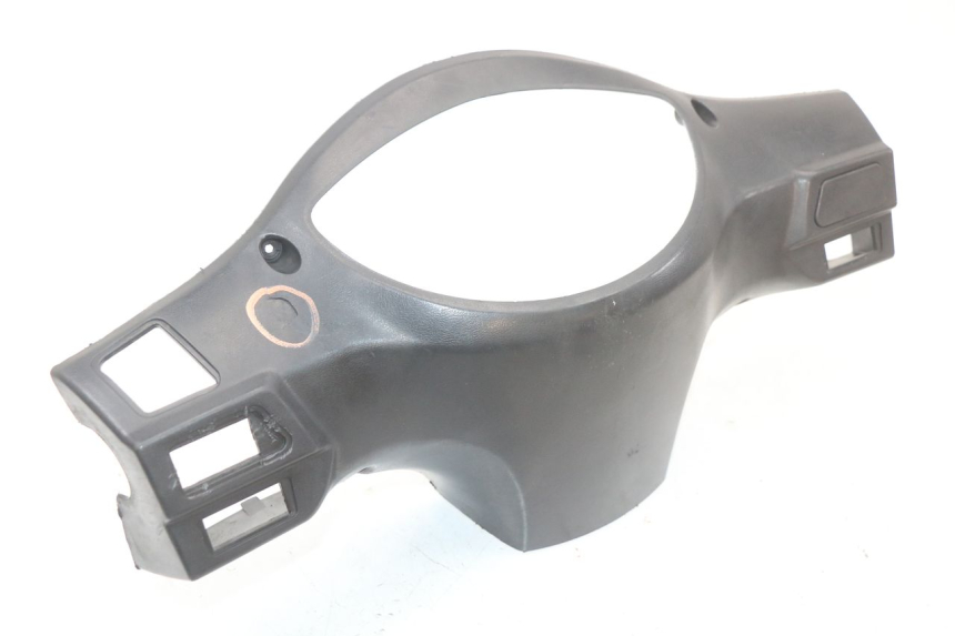 photo de LENKER VERKLEIDUNG ZÜNDSCHLOSS PEUGEOT TWEET 125 (2018 - 2021) - Technische Nahaufnahme