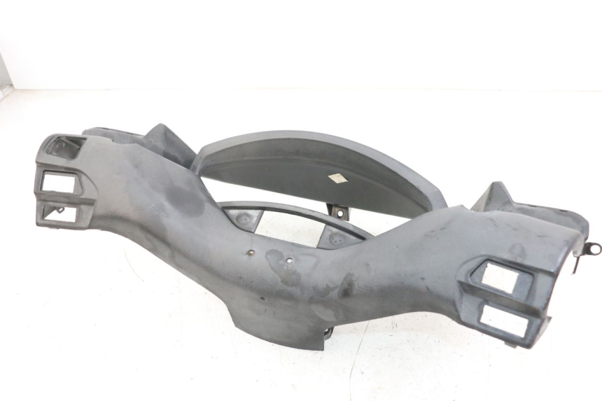 photo de LENKERABDECKUNG SCHALTER YAMAHA X-MAX XMAX 250 (2006 - 2009) - Detailansicht des Bauteils