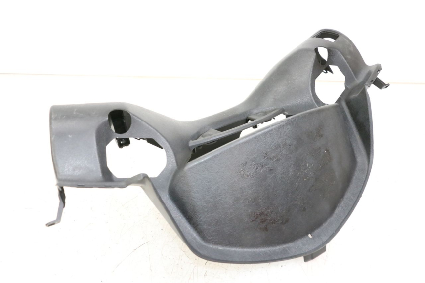 photo de LENKERABDECKUNG BEDIENELEMENT YAMAHA XMAX X-MAX 125 (2006 - 2009) - Detailansicht des Bauteils
