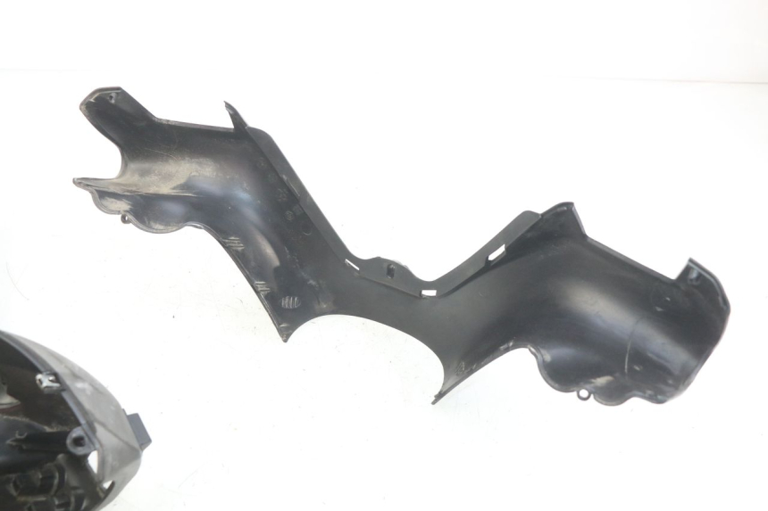 photo de LENKERABDECKUNG SCHALTER PIAGGIO XEVO - X EVO 125 (2007 - 2017) - Geprüftes Gebrauchtteil