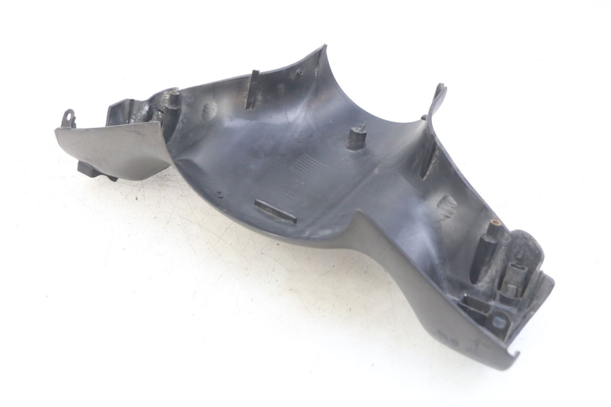 photo de LENKERABDECKUNG SCHALTER PIAGGIO ZIP 4T 50 (2018 - 2020) - Detailansicht des Bauteils