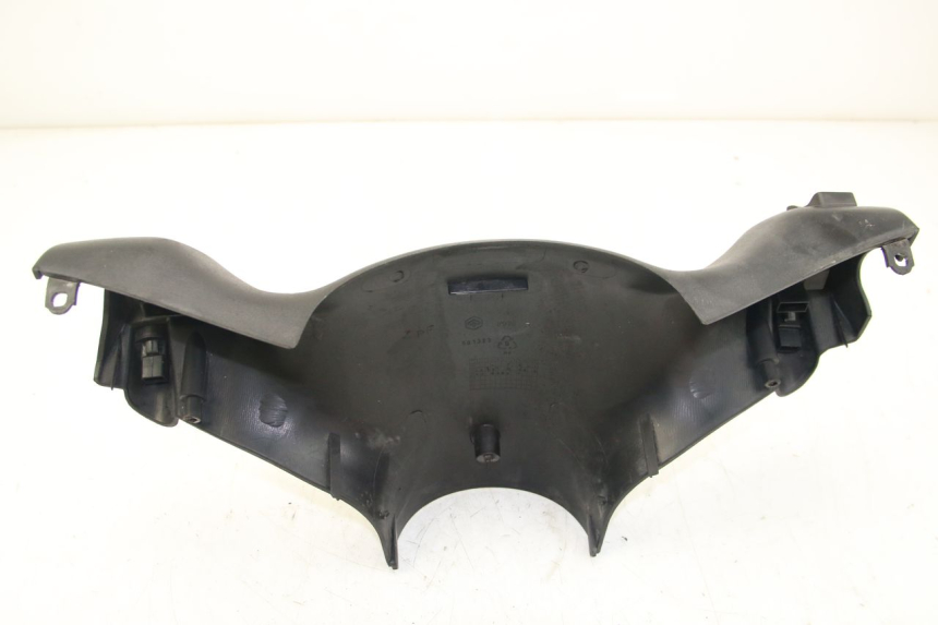 photo de LENKERABDECKUNG SCHALTER PIAGGIO ZIP 4T 50 (2018 - 2020) - Details der Befestigungspunkte